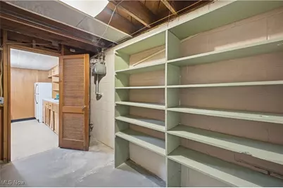 255 S Beverly Avenue, Austintown, OH 44515 - Photo 26