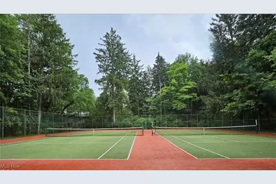 6340 Greenwood Parkway #405, Sagamore Hills, OH 44067 - Photo 22