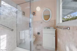 3081 Bancroft Rd, Fairlawn, OH 44333 - Photo 24