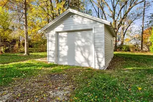 328 Stull Ave, Akron, OH 44312 - Photo 4