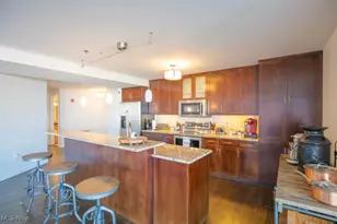 701 W Lakeside Ave, Loveland, OH 44113 - Photo 16