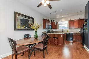 12591 Larchmere Blvd, Loveland, OH 44120 - Photo 12