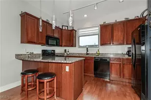 12591 Larchmere Blvd, Loveland, OH 44120 - Photo 14