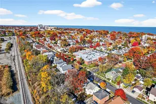 10225 Baltic Rd, Loveland, OH 44102 - Photo 2