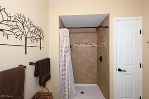 7050 Village Way Dr, Hiram, OH 44231 - Photo 40