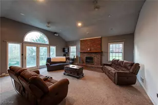 651 Parker Rd, Aurora, OH 44202 - Photo 12