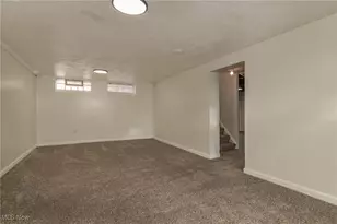 4839 E 94th St, Garfield Heights, OH 44125 - Photo 32