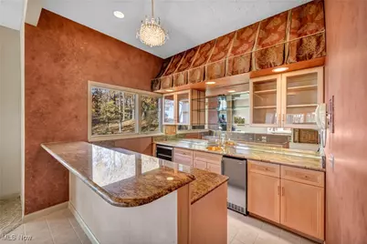 4670 Figgie Drive, Willoughby, OH 44094 - Photo 12