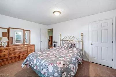 29 S Bentley, Niles, OH 44446 - Photo 36