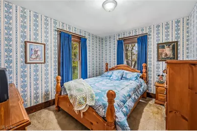 29 S Bentley, Niles, OH 44446 - Photo 14