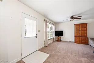 1356 Pembrooke Dr, Salem, OH 44460 - Photo 18