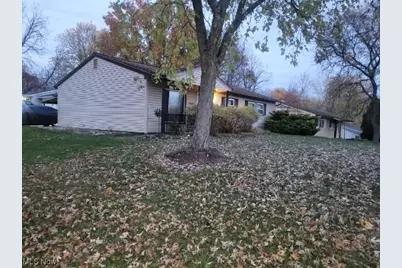 24645 Eldridge Boulevard, Huber Heights, OH 44146 - Photo 4