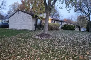 24645 Eldridge Blvd, Huber Heights, OH 44146 - Photo 4