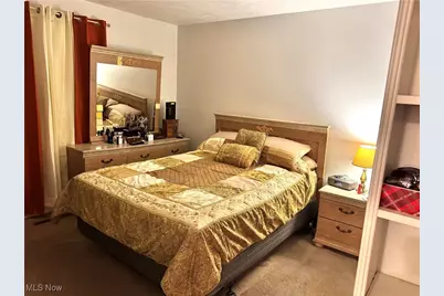 24645 Eldridge Boulevard, Huber Heights, OH 44146 - Photo 12