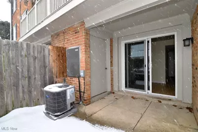 2217 Glouchester Drive #17 B, Lyndhurst, OH 44124 - Photo 30