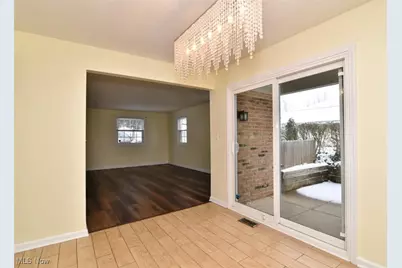 2217 Glouchester Drive #17 B, Lyndhurst, OH 44124 - Photo 18