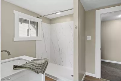 536 Yale Avenue, Barberton, OH 44203 - Photo 24