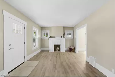 536 Yale Avenue, Barberton, OH 44203 - Photo 4