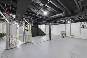 536 Yale Ave, Barberton, OH 44203 - Photo 30