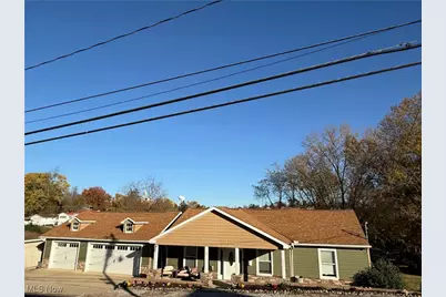 107 Broad Street, St Clairsville, OH 43950 - Photo 1