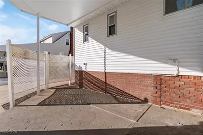 4034 Broadway Avenue NE, Louisville, OH 44641 - Photo 30