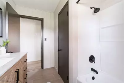 2674 Brunswick Road, Youngstown, OH 44511 - Photo 32