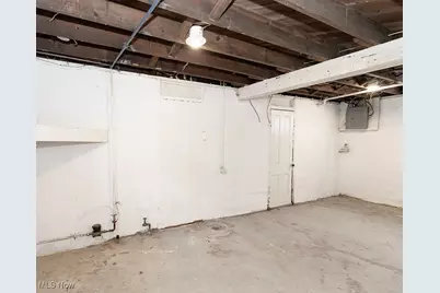 638 E Broad Street, Elyria, OH 44035 - Photo 46
