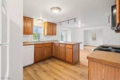 3426 Marsh Road, Stow, OH 44224 - Photo 14