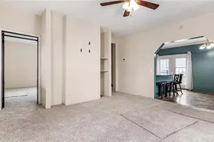 126 W 3rd St, Frazeysburg, OH 43822 - Photo 8