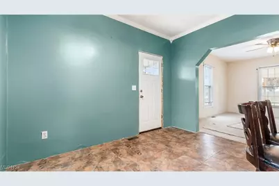 126 W 3rd Street, Frazeysburg, OH 43822 - Photo 12