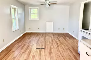 1104 4th St SW, Massillon, OH 44647 - Photo 8