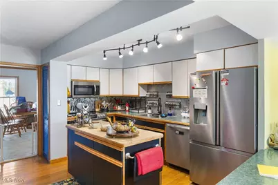 4082 Huntington Court, Ashtabula, OH 44004 - Photo 10