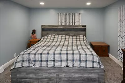 11380 Johnson Avenue NE, Alliance, OH 44601 - Photo 12