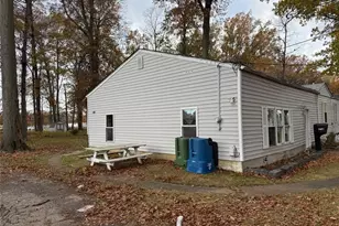 1798 E 337th St, Eastlake, OH 44095 - Photo 2