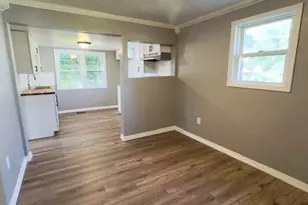 966 La Belle Ave, Akron, OH 44320 - Photo 6