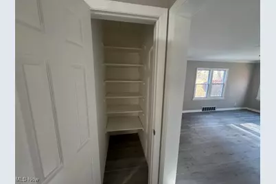 400 Calla Road W, Youngstown, OH 44514 - Photo 14