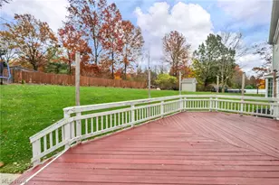 92 Ravenshollow Dr, Cuyahoga Falls, OH 44223 - Photo 36