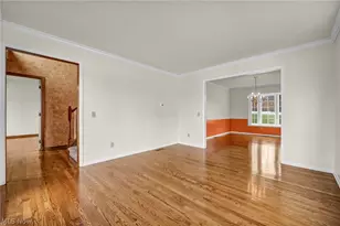 92 Ravenshollow Dr, Cuyahoga Falls, OH 44223 - Photo 8