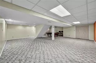 92 Ravenshollow Dr, Cuyahoga Falls, OH 44223 - Photo 32