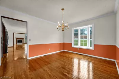 92 Ravenshollow Drive, Cuyahoga Falls, OH 44223 - Photo 10