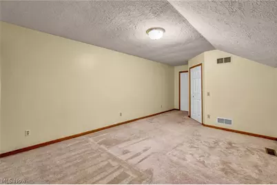 92 Ravenshollow Drive, Cuyahoga Falls, OH 44223 - Photo 22