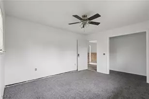 492 E Hopocan Ave, Barberton, OH 44203 - Photo 20