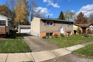 994 Ellsworth Dr, Akron, OH 44313 - Photo 1