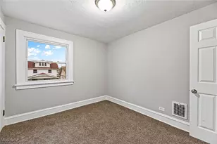 10918 Linnet Ave, Loveland, OH 44111 - Photo 14