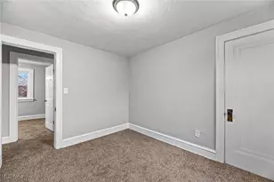 10918 Linnet Ave, Loveland, OH 44111 - Photo 16