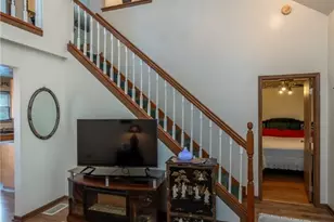 3755 Thurgood Ave, Loveland, OH 44115 - Photo 6