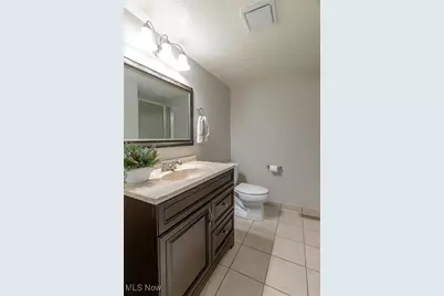 136 Kimrose Lane, Grandview Heights, OH 44147 - Photo 20