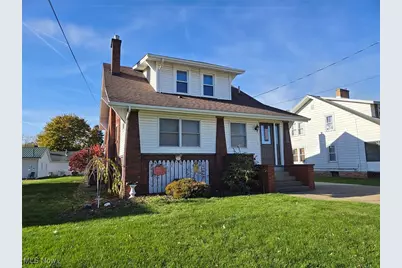 9369 Chestnut Avenue SE, East Sparta, OH 44626 - Photo 2