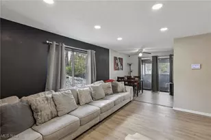 1010 Cree Ave, Akron, OH 44305 - Photo 6