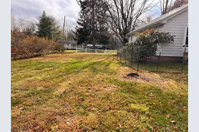 45594 State Route 558, New Waterford, OH 44445 - Photo 12